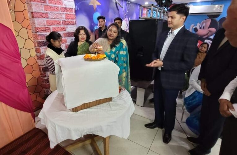योजनाओं को धरातल पर लागू कराने में महत्वपूर्ण योगदान का निर्वहन करें: सीडीओ प्रतीक