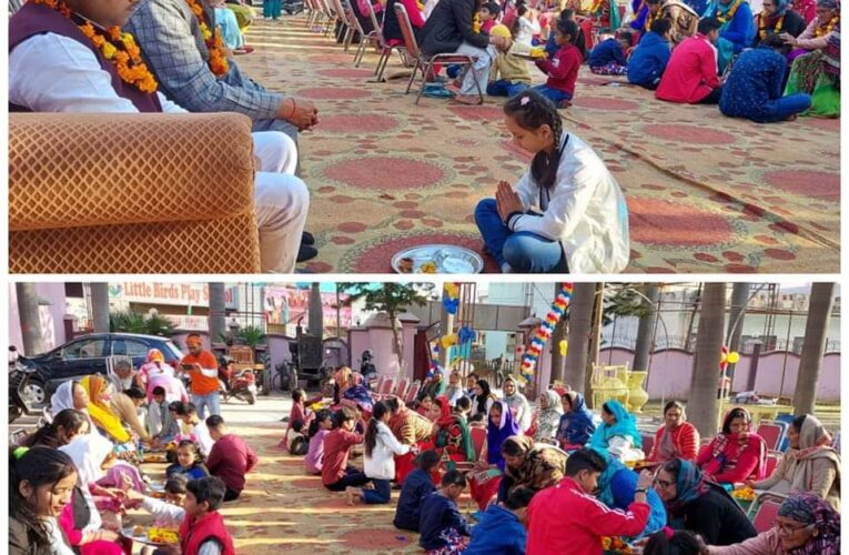 युवा सेवा संघ द्वारा भव्य मातृ-पितृ पूजन समारोह आयोजित, बड़ी संख्या में माता-पिता एवं बच्चे रहे मौजूद