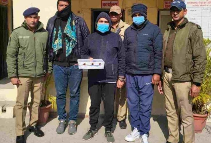 हरिद्वार: पेपर लीक में भाजपा नेता नितिन चौहान समेत तीनों आरोपियों को भेजा जेल, भाजपा मंगलौर ग्रामीण मंडल के पूर्व अध्यक्ष की तलाश में जुटी एसआईटी