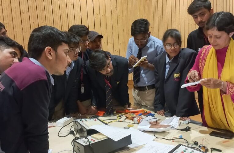 क्वांटम विश्वविद्यालय में दो दिवसीय कार्यशाला का आयोजन, छात्र-छात्राओं ने बढ़चढ़कर लिया हिस्सा