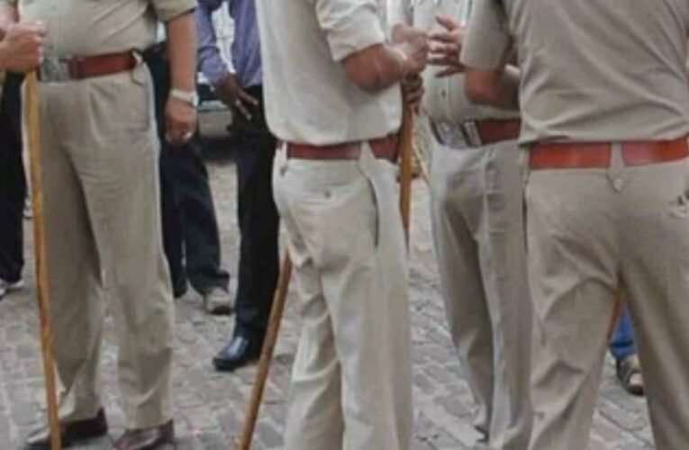 देहरादून में बेखौफ खनन माफिया ने सिपाही के ऊपर चढ़ाया ट्रैक्टर, पैर और सिर में आईं चोटें, हालत गंभीर