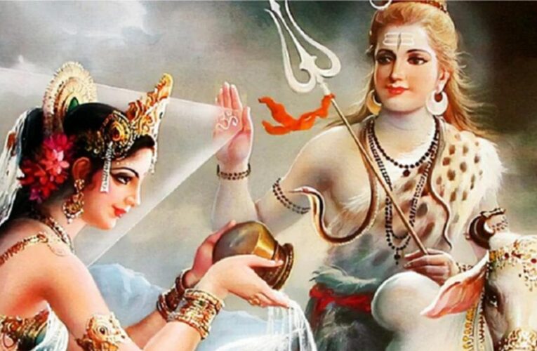 महाशिवरात्रि आज, जानिए शुभ मुहूर्त, 4 पहर की पूजा का समय, मंत्र और पूजन विधि