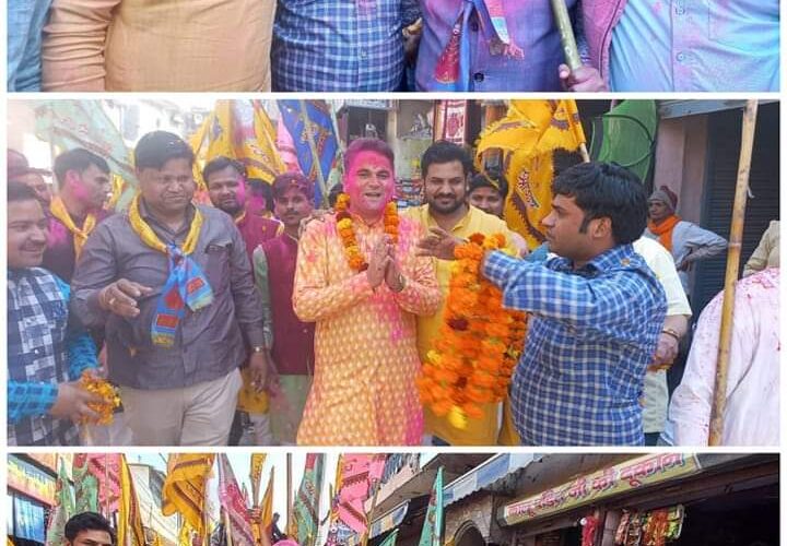 हारे का सहारा बाबा श्याम हमारा, व्यापारी गगन बंसल के नेतृत्व में बाजार में किया गया निशान यात्रा का भव्य स्वागत, की फूलों की वर्षा