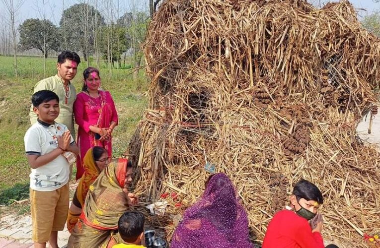 शहर से लेकर देहात तक किया गया होलिका पूजन, महिलाओं ने मांगी परिवार की सुख-स्मृद्धि