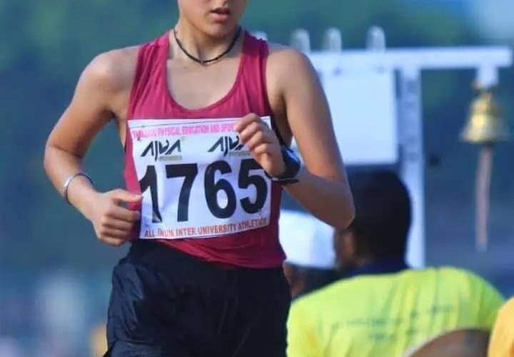 उत्तराखंड की बेटी मानसी नेगी ने किया प्रदेश का नाम रोशन, 20 किमी वाक रेस में जीता गोल्ड