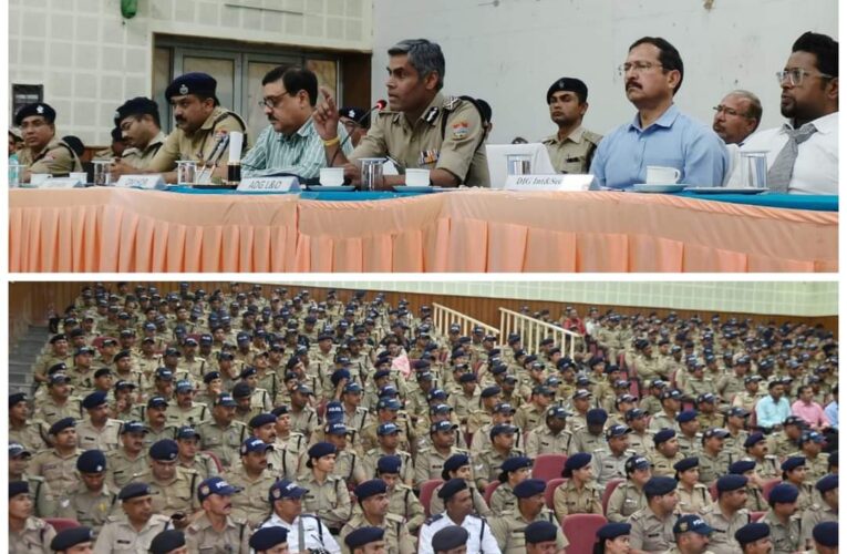 हरिद्वार में केंद्रीय गृहमंत्री अमित शाह के दौरे को लेकर पुलिस/प्रशासनिक अधिकारियों की संयुक्त ब्रीफिंग, पूरी तरह से चौकस रहने के दिए निर्देश