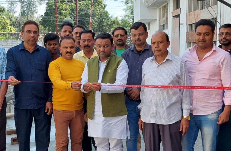 बोले मेयर-निगम क्षेत्र में कोई भी सड़क टूटी-फूटी नहीं रहेगी
