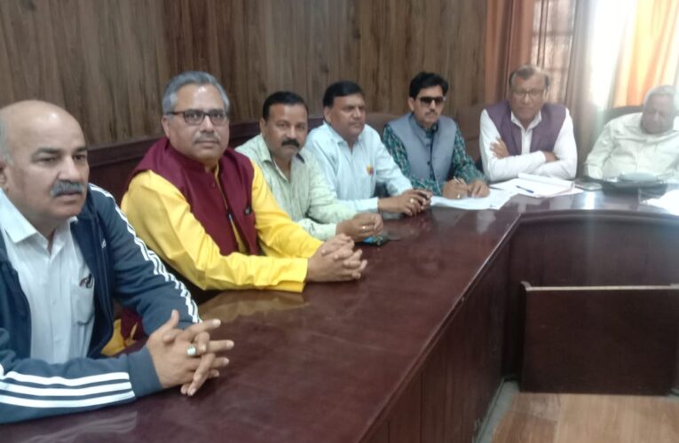 रुड़की महोत्सव के कार्यक्रम ऐतिहासिक होंगे, तैयारियों को लेकर नगर निगम सभागार में बैठक