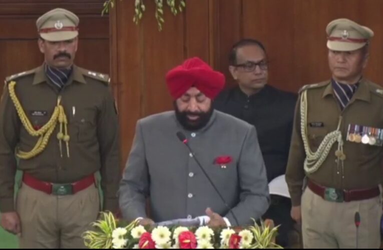 राज्यपाल के अभिभाषण के साथ विधानसभा के बजट सत्र का आगाज, सदन के बाहर विपक्ष का हंगामा