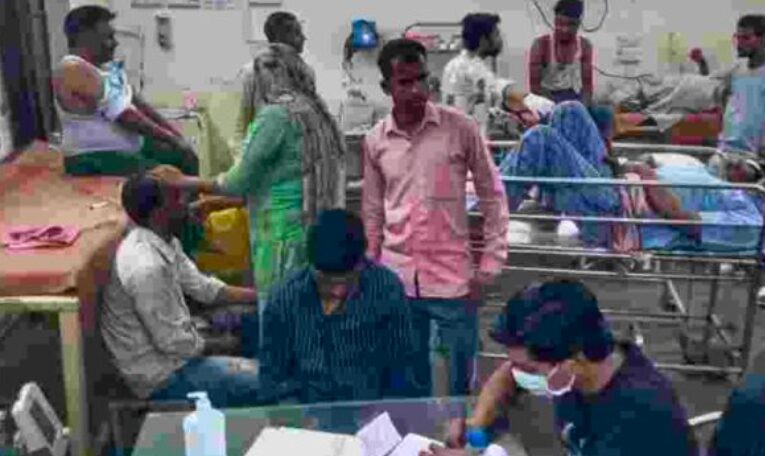 रुड़की: बच्चों की मामूली सी कहासुनी को लेकर दो पक्षों में खूनी संघर्ष, जमकर पथराव, दो महिलाओं समेत दस घायल