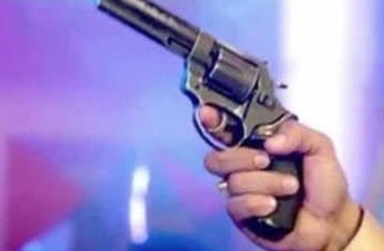 रुड़की: बारात की चढ़त में हर्ष फायरिंग, युवक को लगे छर्रे, बारातियों और घरातियों में मारपीट