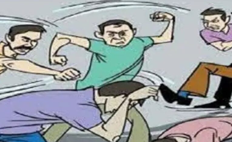 भगवानपुर टोल प्लाजा पर टोल टैक्स को लेकर मारपीट, दोनों ओर के तीन लोग घायल