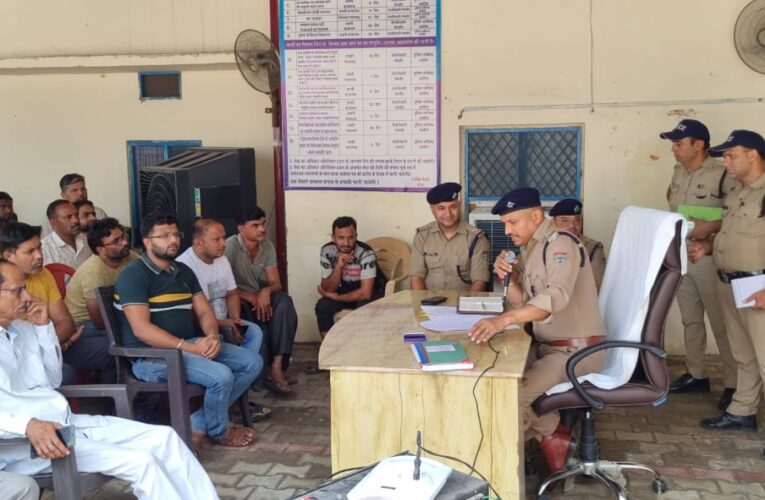 पुलिस ने कस्बा व आसपास के क्षेत्रों के होटल, ढाबा संचालकों के साथ बैठक की, सीसीटीवी और रेट लिस्ट लगाने को कहा