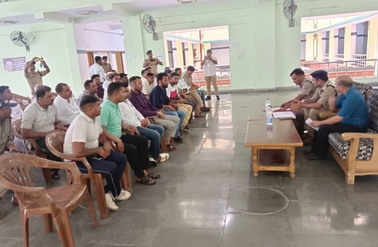 कलियर में डिप्टी एसपी और थानाध्यक्ष ने जनप्रतिनिधियों और एसपीओ के साथ की बैठक, सभी से सहयोग करने की अपील की