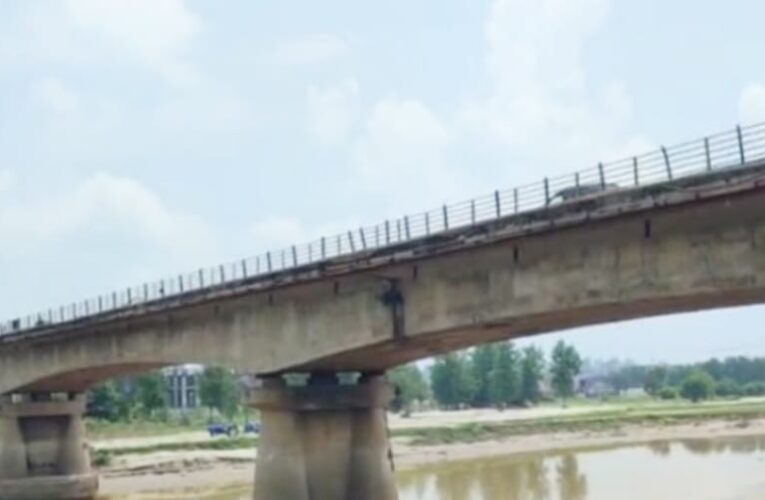 रुड़की-हरिद्वार मार्ग पर सोलानी पुल से बसों और भारी वाहनों का आवागमन बंद, पुल के नीचे की मिट्टी से हो गया कटाव