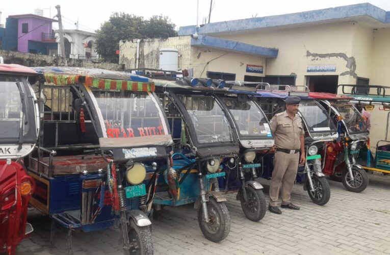 भगवानपुर पुलिस ने हाईवे पर अंधाधुंध दौड़ रहे वाहनों की चेकिंग की, काटे 14 वाहनों के चालान