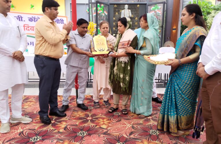 शहीद परिवार को बच्चों की पढ़ाई के लिए नहीं देनी होगी फीस, दो साल पूर्व गुवाहाटी में शहीद हुए थे धनौरी के जवान सोनित सैनी