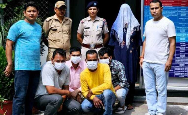 होटल में चल रहे देह व्यापार का भांडाफोड़, महिला समेत पांच गिरफ्तार
