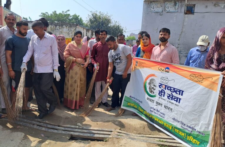 स्वच्छता ही स्वस्थ जीवन का आधार, विधायक ममता राकेश ने खुब्बनपुर और चौली शहाबुद्दीनपुर गांव के लोगों को किया स्वच्छता के प्रति जागरूक