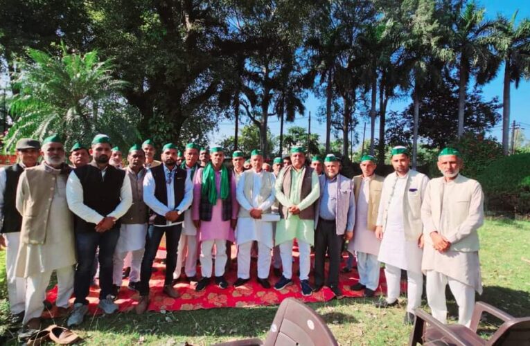 गन्ने का ₹500 प्रति कुंतल मूल्य घोषित करें सरकार, भारतीय किसान यूनियन पथिक की मासिक बैठक में किसानों की बढ़ती समस्याओं पर चिंता जताई गई