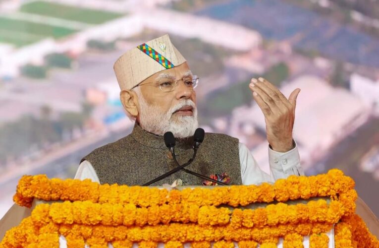 प्रधानमंत्री नरेंद्र मोदी ने किया ’उत्तराखंड ग्लोबल इन्वेस्टर्स समिट 2023’ का उद्घाटन, कहा-मेक इन इंडिया की तर्ज पर वेड इन इंडिया आंदोलन शुरू करें