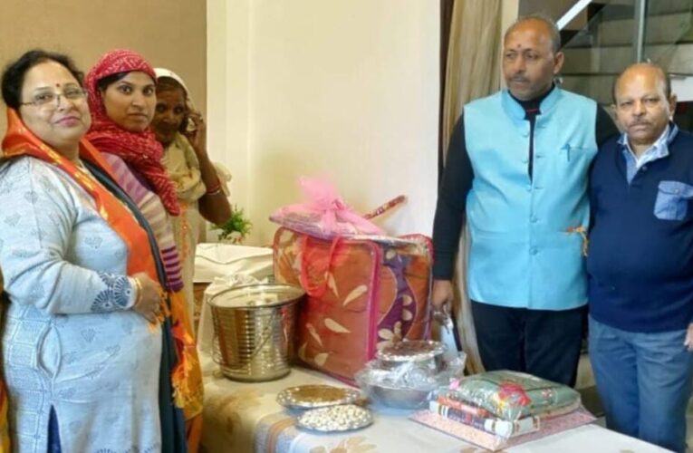 समाजसेवा ही संस्था का उद्देश्य, श्री वैश्य बंधु समाज मध्य क्षेत्र हरिद्वार की महिला विंग ने कराया गरीब कन्या का विवाह