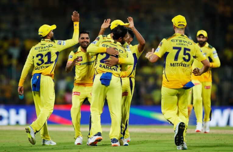 चेन्नई सुपर किंग्स ने गुजरात टाइटंस को 63 रन से हराया, ऋतुराज गायकवाड़ की अगुआई में टीम अंक तालिका में शीर्ष पर