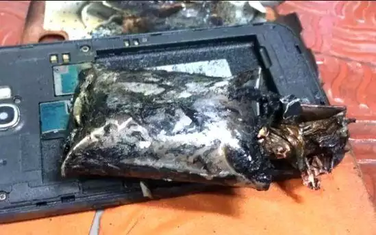 उत्तराखंड: एक श्रमिक की जेब में रखा मोबाइल फट गया, इससे उसकी टांग झुलस गई