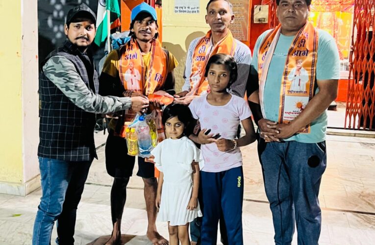 देश को हिंदू राष्ट्र बनाने की मांग को लेकर कैथल के सैंकी की केदारनाथ तक पैदल यात्रा, भगवानपुर में अंतरराष्ट्रीय हिंदू परिषद के सह मीडिया प्रभारी के नेतृत्व में किया गया स्वागत