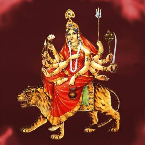 नवरात्रि के तीसरे दिन होती है मां चंद्रघंटा की पूजा, धार्मिक मान्यताओं के अनुसार माता चंद्रघंटा को राक्षसों की वध करने वाला कहा जाता है
