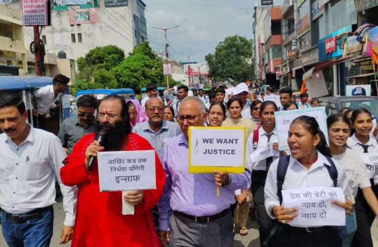 पश्चिम बंगाल में भय और अपराध चरम पर, राज्य सरकार को तुरंत बर्खास्त करे केंद्र: श्रीमहंत रविंद्र पुरी