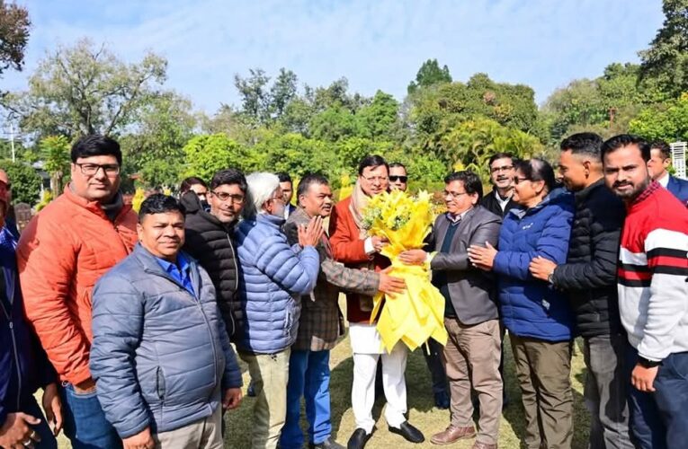 मुख्यमंत्री पुष्कर सिंह धामी से उत्तरांचल प्रेस क्लब की नव निर्वाचित कार्यकारिणी के सदस्यों ने भेंट की