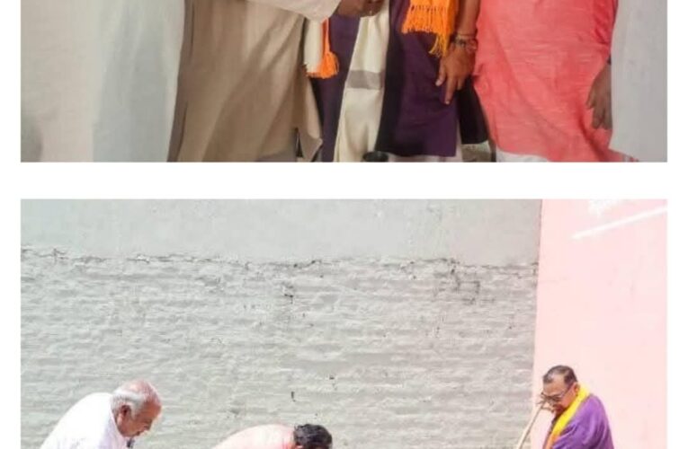 गांव चलो बस्ती चलो अभियान के अंतर्गत भाजपा रुड़की जिला प्रभारी दान सिंह रावत ने किया रुहालकी दयालपुर गाँव में प्रवास, चौपाल लगाकर सुनी लोगों की समस्याएं, मंदिर में चलाया स्वच्छता अभियान