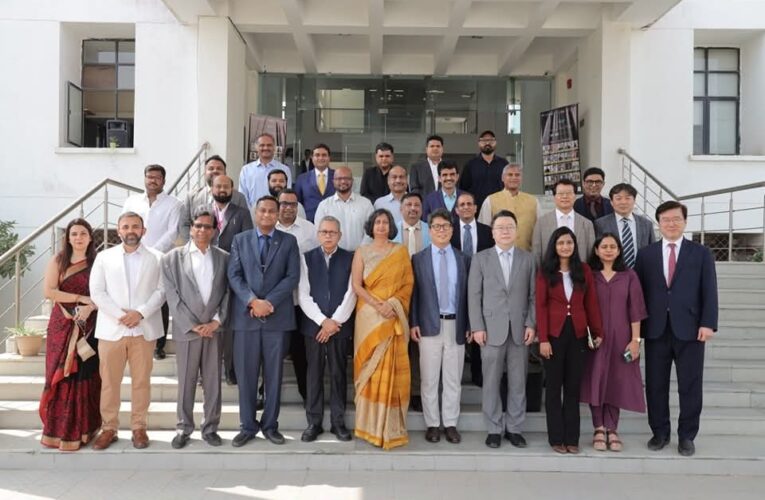 आईआईटी रुड़की, इंचियोन फ्री इकोनॉमिक ज़ोन अथॉरिटी (आईएफईजेड) एवं वर्ल्ड स्मार्ट सिटीज़ फोरम ने एशिया में स्मार्ट इनोवेशन हब विकसित करने के लिए रणनीतिक साझेदारी की