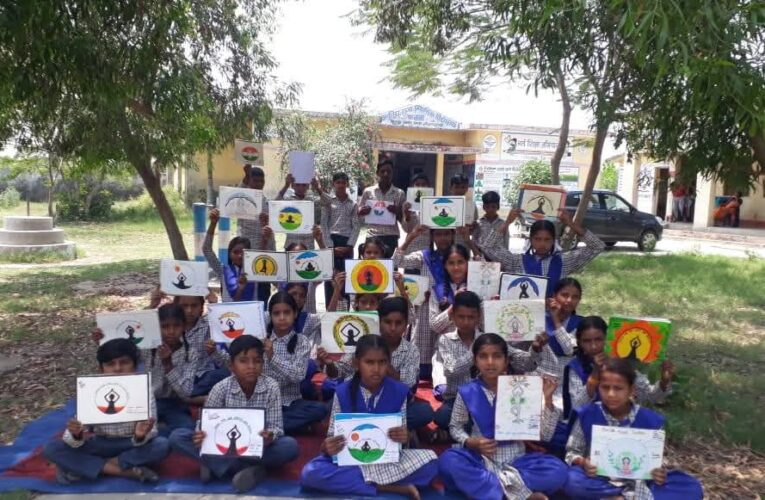हरिद्वार के 40 से अधिक स्कूलों में भव्य योग प्रतियोगिता, नन्हें प्रतिभागियों ने बिखेरा हुनर