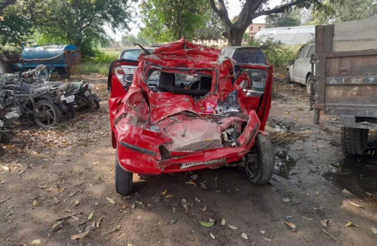 रुड़की : कार को अज्ञात वाहन ने मारी टक्कर, एक की मौत तीन घायल, हरियाणा से हरिद्वार में दर्शन के लिए जा रहे थे