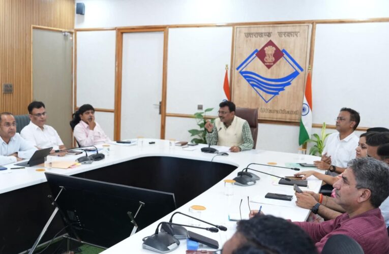 ई-डीपीआर के माध्यम से डीपीआर तैयार किए जाने से लेकर सरकार तक पहुंचने तक की गतिविधि ई-डीपीआर के माध्यम से की जाए, मुख्य सचिव आनन्द बर्द्धन की अध्यक्षता में सचिवालय में सचिव समिति की बैठक आयोजित