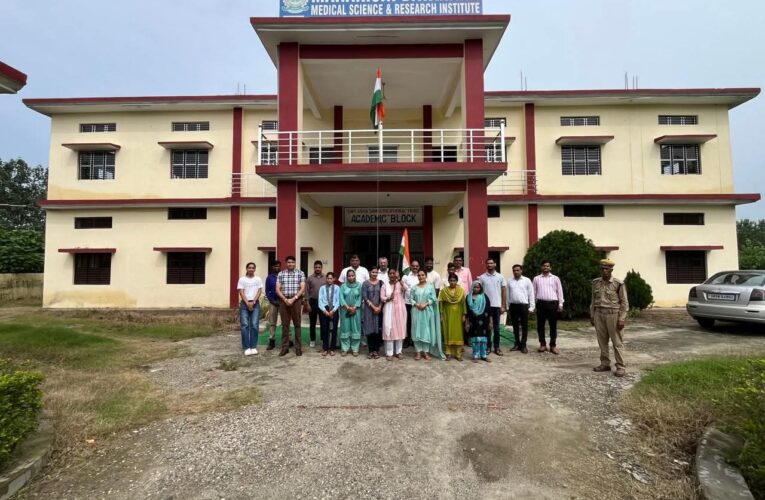हमारी स्वतंत्रता लाखों देशभक्तों के बलिदान और कठिन संघर्ष का अमूल्य परिणाम: अश्वनी कुमार सैनी, महर्षि दयानंद मेडिकल साइंस एवं रिसर्च इंस्टीट्यूट धनौरी में धूमधाम से मनाया गया 79वां स्वतंत्रता दिवस