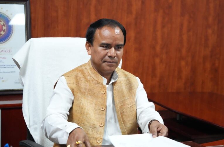 जितेन्द्र आत्महत्या प्रकरण पर कैबिनेट मंत्री डॉ. धन सिंह रावत ने जताया गहरा दुःख, डीएम-एसएसपी पौड़ी को मामले में त्वरित व निष्पक्ष जांच के दिए निर्देश, कहा-दोषियों को किसी भी सूरत में न बख्शा जाए, पीड़ितों को मिले न्याय