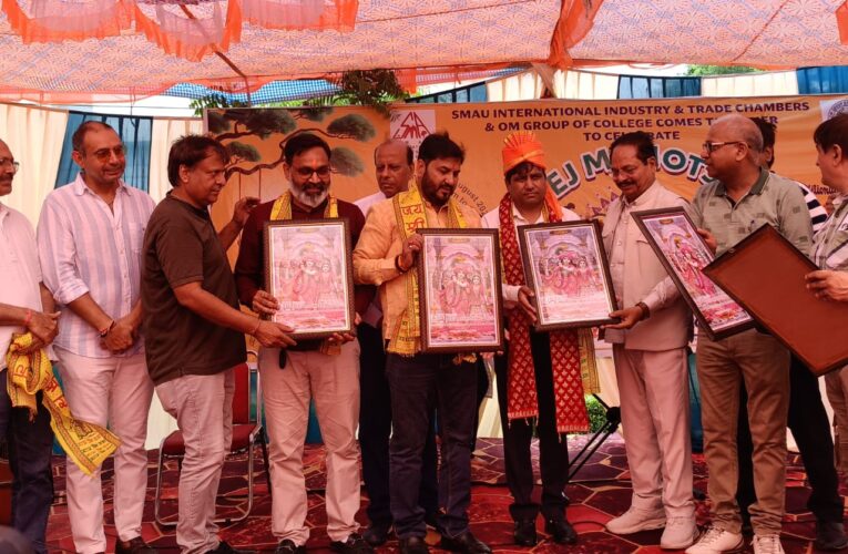 श्री ओम विश्वविद्यालय रुड़की के परिसर में तीज महोत्सव का भव्य आयोजन, शिवालिक नगर नगर पालिका अध्यक्ष राजीव शर्मा ने किया उद्घाटन