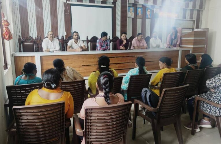 नारसन में बनेगा वे साइड अमीनिटीज, सीएलएफ पदाधिकारियों संग हुई बैठक