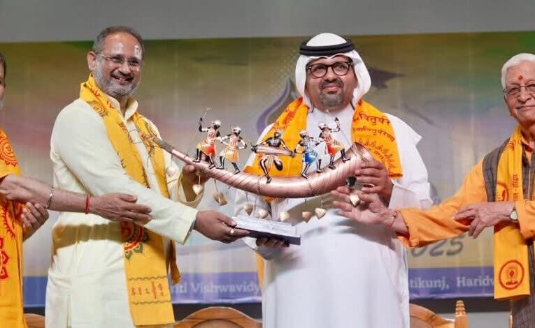 देव संस्कृति विश्वविद्यालय में बहरीन से आए शांति दूत अब्दुल्ला अल मन्नई का स्वागत