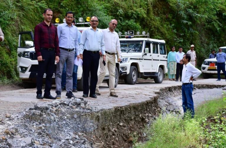 अंतर-मंत्रालयी केंद्रीय टीम ने आपदा प्रभावित क्षेत्रों का किया निरीक्षण, राहत व पुनर्वास कार्यों की समीक्षा, हड़बाड़ और पिटकुल क्षेत्रों में केंद्रीय टीम का निरीक्षण – प्रभावित लोगों से मिलकर की स्थिति की समीक्षा