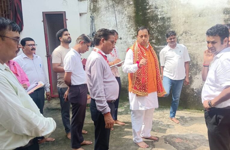 श्री बदरीनाथ – केदारनाथ मंदिर समिति ( बीकेटीसी) अध्यक्ष हेमंत द्विवेदी ने मां चंडी देवी मंदिर व्यवस्थाओं का किया निरीक्षण