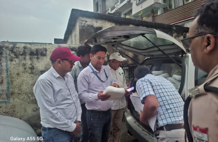 सीएम पुष्कर सिंह धामी के निर्देश पर प्रदेशभर में मिलावटखोरों के खिलाफ अभियान तेज, ऋषिकेश व भगवानपुर में पकड़े गये नकली उत्पाद