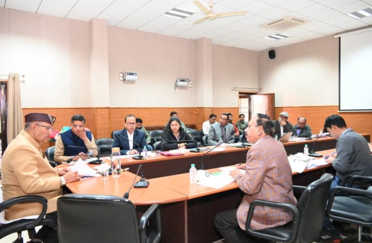 क्षेत्रीय जनप्रतिनिधियों के माध्यम से योजनाओं को गाँवों तक पहुंचाने के लिए कार्यशालाओं का आयोजन करें अधिकारी: गणेश जोशी, कृषि, उद्यान एवं ग्रामीण विकास को नयी गति देने पर कैबिनेट मंत्री का ज़ोर