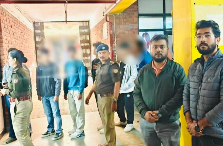 जिला प्रशासन का ड्रग्स के विरूद्ध महाअभियान का आगाज, यूपीईएस संस्थान में हुई बच्चों की ड्रग टेस्टिंग, संस्थान में कोई भी बच्चा ड्रग पॉजिटिव पाए जाने पर संस्थान के डीन, स्वामी पर  भी विधिक एक्शन, मुकदमा तय