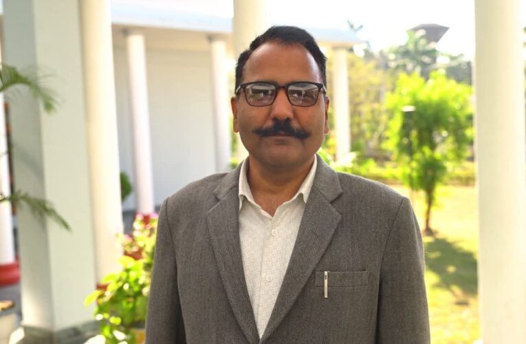 जिलाधिकारी ललित मोहन रयाल के निर्देशों का असर: नैनीताल में जन्म–मृत्यु प्रमाण पत्र जारी करने की प्रक्रिया तेज, अधिकांश आवेदन समय पर निस्तारित