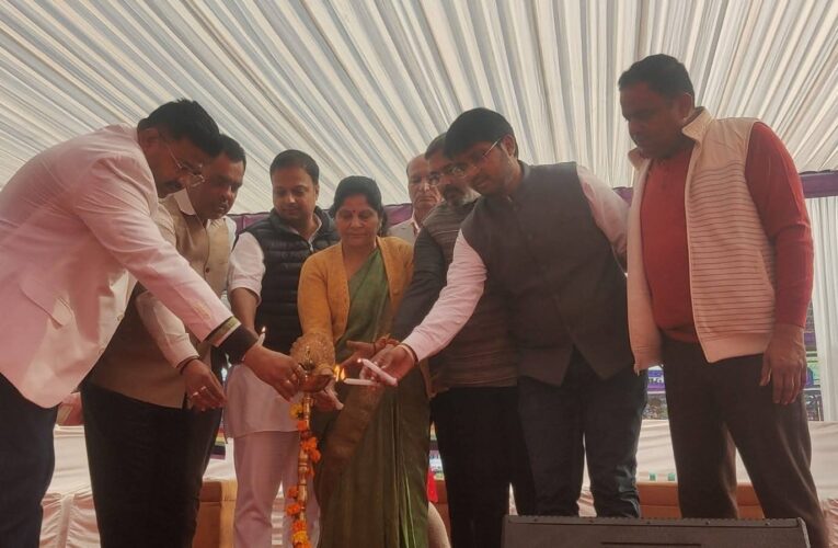 हरिद्वार के ऋषिकुल मैदान पर 2 दिसंबर से चल रहे सहकारिता मेले के समापन, कार्यक्रम में उपस्थित अतिथियों ने सहकारिता आंदोलन के सशक्तिकरण पर भी दिया बल