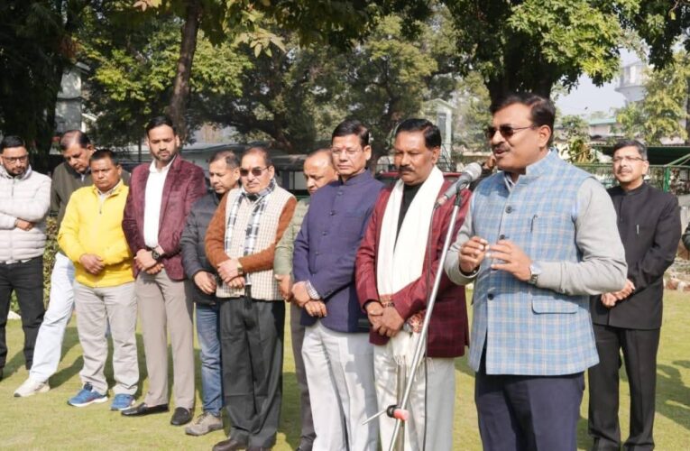 मुख्य सचिव आनन्द बर्द्धन ने नववर्ष के शुभ अवसर पर सभी प्रदेशवासियों को दी नववर्ष की शुभकामनाएं, प्रदेशवासियों के सुख, समृद्ध, आनन्दमय एवं खुशहाल जीवन की कामना की